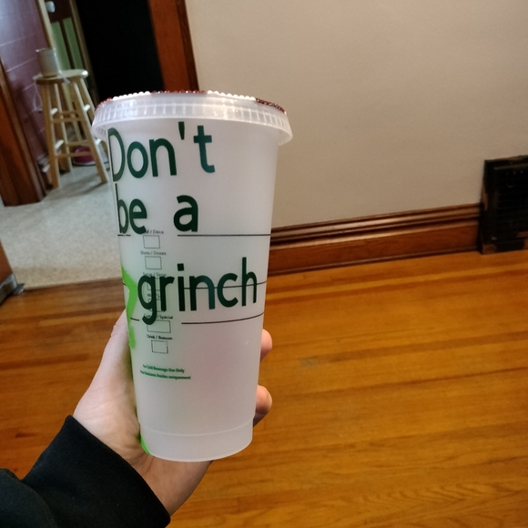 20oz mr.grinch clear tumbler - Picture 2 of 4